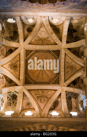 Dome neben Capella Villaviciosa, Mezquita von Córdoba, Andalusien, Spanien Stockfoto