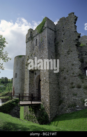 Manorbier Castle ist eine normannische Burg befindet sich im Dorf Manorbier, fünf Meilen südwestlich von Tenby, Westwales. Stockfoto