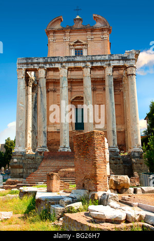 Der Tempel des Antonius und der Faustina. Forum-Rom Stockfoto