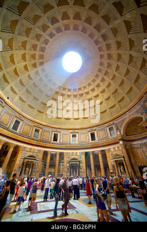 Pantheon Kuppel Innenraum, Rom Stockfoto