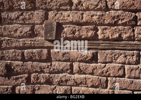 Adobe-Mauer in Sonoma, Callifornia, USA. Stockfoto