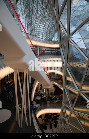 Das MyZeil Shopping Center, das kürzlich in der Frankfurter Innenstadt eröffnet Stockfoto