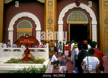 Singapurer, singaporean Leute, Touristen, Tiger Balm Gardens, Theme Park, ehemals Haw Par Villa, Singapur, Südostasien, Asien Stockfoto