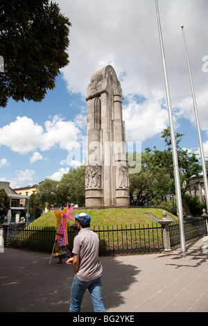 Denkmal in den Parque Centro America in Quetzaltenango, Guatemala. Stockfoto