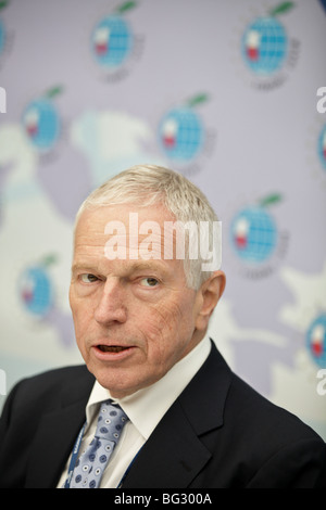 Edmund Strother Phelps, US-amerikanischer Ökonom und der Gewinner des 2006 Memorial Nobelpreis für Wirtschaftswissenschaften Stockfoto