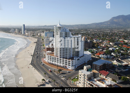 Der Strang, Kap-Provinz im Jahr 1999 zeigt Neubauten entlang der sich rasant entwickelnden Strandpromenade. Aus der Luft fotografiert. Stockfoto