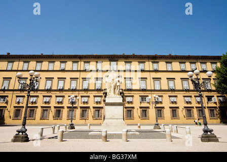 Palazzo Ducale, Piazza Napoleone, Lucca, Toskana, Italien, Europa Stockfoto