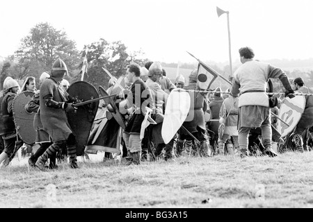 Re-enactment Neuerstellung der Schlacht von Hastings auf das eigentliche Schlachtfeld in East Sussex UK Stockfoto