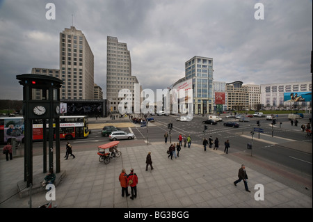 Berlin 2009 Potsdamer Platz Ampel 1989 DDR Deutschland Unified positiv nach vorne Geschichte kalter Krieg Ende East West teilen Stockfoto