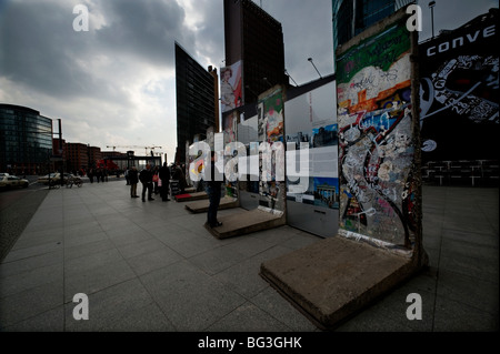 Berlin 2009 1989 Potsdamer Platz DDR Deutschland Unified positiv nach vorne Geschichte kalter Krieg Ende East West teilen Stadt Berliner Mauer Stockfoto