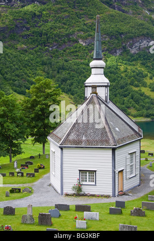 Geiranger Dorfkirche, Geiranger, Geirangerfjord, Northern Region, Fjordnorwegen, Skandinavien Stockfoto