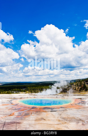 Grand prismatische Frühling im Yellowstone-Nationalpark, Wyoming, USA. Stockfoto
