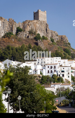 Zahara De La Sierra, eines der weißen Dörfer, Provinz Cadiz, Andalusien, Spanien, Europa Stockfoto