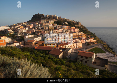 Italien, Sardinien, North West Sardinien, Castelsardo, Sonnenaufgang Stockfoto