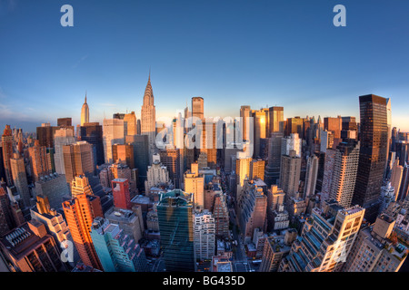 Chrysler Building & Skyline von Midtown Manhattan, New York City, USA Stockfoto
