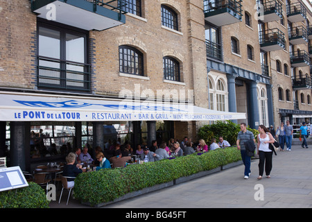 England, London, Southwark, Butlers Wharf, Pont-De-La-Tour-Restaurant Stockfoto