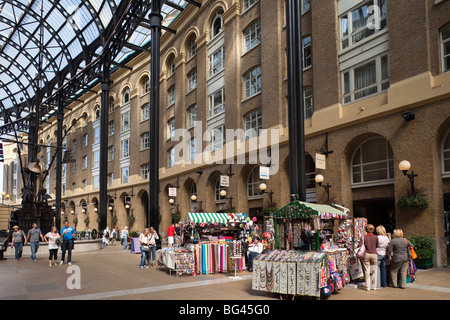 England, London, Southwark, Hays Galleria Stockfoto