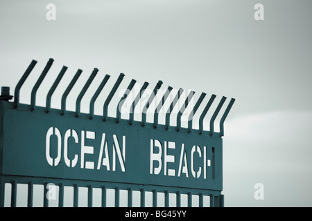 USA, Kalifornien, San Diego, Ocean Beach und Fishing Pier Stockfoto