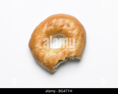 Bagel mit Biss herausgenommen Stockfoto