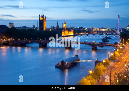 Häuser des Parlaments und Themse, London, England, UK Stockfoto