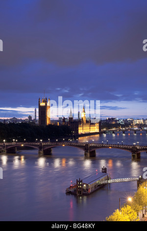 Häuser des Parlaments und Themse, London, England, UK Stockfoto