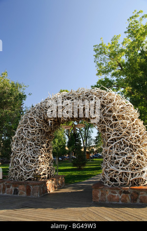 Elch Geweih Bogen, Stadtplatz, Jackson Hole, Wyoming, USA Stockfoto