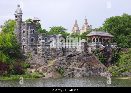Schloss Belvedere und Schildkrötenteich, Central Park, Manhattan, New York City, New York, Vereinigte Staaten von Amerika, Nordamerika Stockfoto