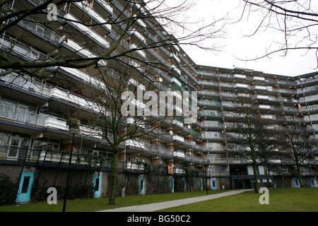 De Bijlmer ist eine schlechte Gegend in Amsterdam. Stockfoto