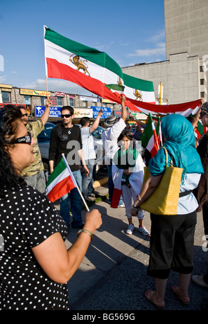 Iraner in Toronto, Nachweis über das Regime und die politische Situation im Iran unter Präsident Mahmoud Ahmadinejad Stockfoto