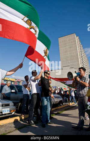 Iraner in Toronto, Kanada, Nachweis über das Regime und die politische Situation im Iran unter Präsident Ahmadinejad Stockfoto