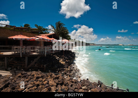 Restaurants mit einem wunderschönen Blick in Praia da Pipa Brasilien Stockfoto