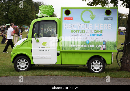 Elektrisch betriebene mobile recycling Punkt bei London Green fair Stockfoto