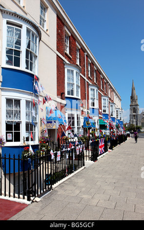 Zeile der georgianischen Stadthaus Gasthäuser in das Meer Stadt von Weymouth, Dorset Stockfoto