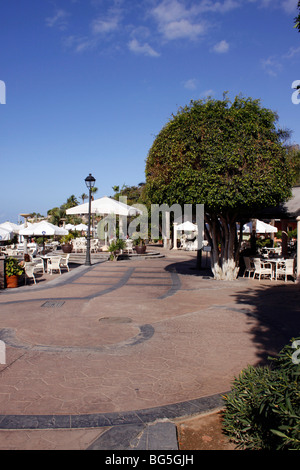 NOSTALGISCHE CASA DEL DUQUE AN DER COSTA ADEJE. TENERIFFA. KANARISCHE INSELN. 2009 Stockfoto