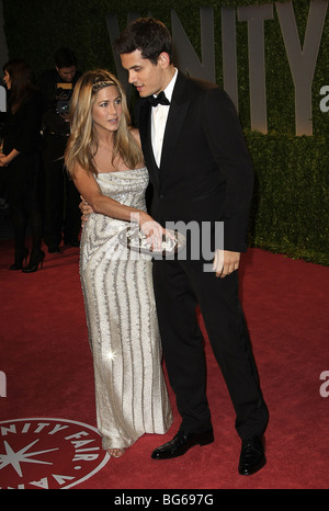 JENNIFER ANISTON JOHN MAYER 2009 VANITY FAIR OSCAR PARTY WEST HOLLYWOOD LOS ANGELES CA USA 22 Februar 2009 Stockfoto