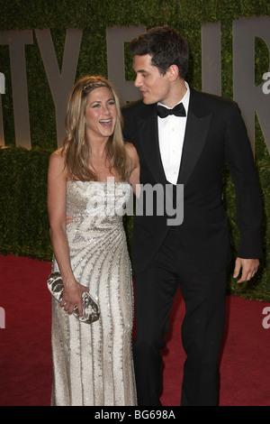 JENNIFER ANISTON JOHN MAYER 2009 VANITY FAIR OSCAR PARTY WEST HOLLYWOOD LOS ANGELES CA USA 22 Februar 2009 Stockfoto