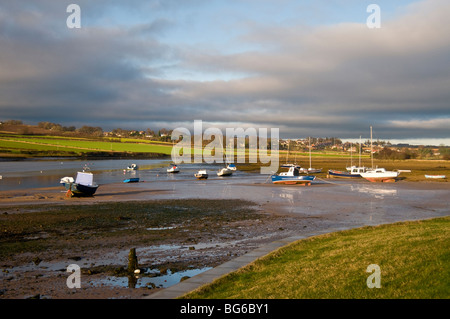 Ankern Boote Alnmouth Fluß Aln Esturay Northumberland England SCO 5591 Stockfoto