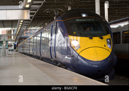 Klasse 395 Hitachi Olympic Javelin-Zug im Bahnhof St Pancras, London, England. Stockfoto