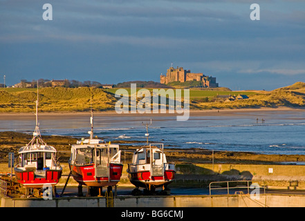 Bamburgh Castle aus gemeinsame Hafen an der East Heritage Coast von Norden Sunderland SCO 5597-Sunderland Stockfoto