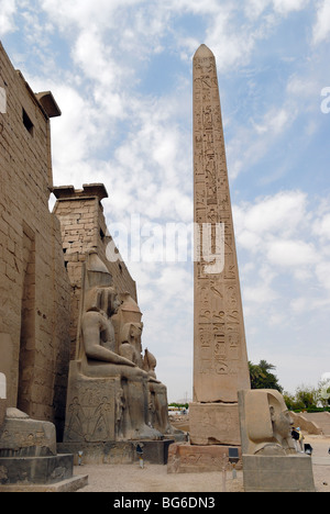 Obelisk der Karnak Tempel, Luxor, Ägypten Stockfoto