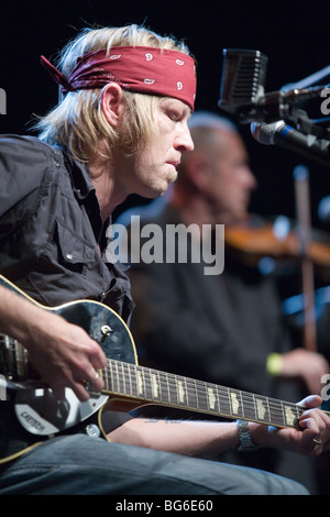 BUDAPEST-November 21: Woven Hand Band spielt auf der Bühne im Millenaris am 21. November Stockfoto