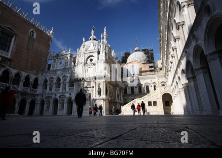 Innenhof des Palazzo Ducale di Venezia (Dogenpalast), Venedig, Italien Stockfoto