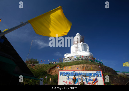 Der sitzende Big Buddha in Unterwerfung Mara, Phuket, Thailand Stockfoto