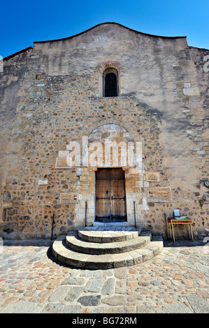 Die Abtei Saint Genis des Fontaines, Pyrenäen Orientales, Frankreich. Stockfoto