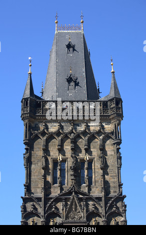 Der 65m hohe Pulverturm, Prag, Tschechische Republik Stockfoto