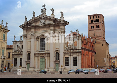 Kirche des Hl. Andreas, Piazza Sordello, Mantua, Lombardei, Italien Stockfoto