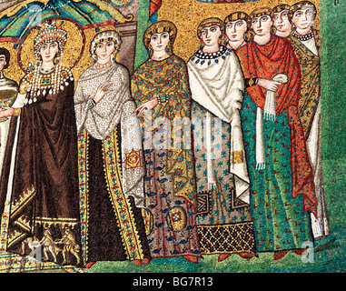 Mosaik in San Vitale (547), UNESCO-Weltkulturerbe, Ravenna, Emilia-Romagna, Italien Stockfoto