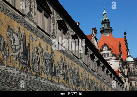 Deutschland-Sachsen-Dresden-Altstadt-Prozession der Fürsten Meissener Porzellan Fliesen Residenz Schloss Residenzschloss Königspalast Stockfoto