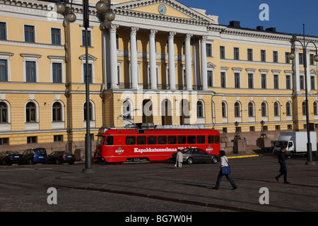 Finnland, Helsinki, Helsingfors, Market Place, Central Market, Präsidentenpalast, Regierungsgebäude Stockfoto