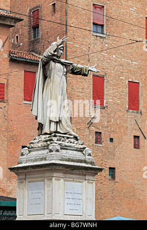 Denkmal für Girolamo Savonarola, Ferrara, UNESCO World Heritage Site, Emilia-Romagna, Italien Stockfoto